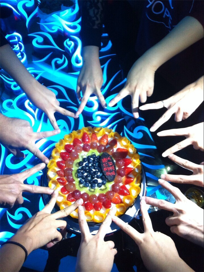 彩色复印机彩印记录4月科颐家人生日会